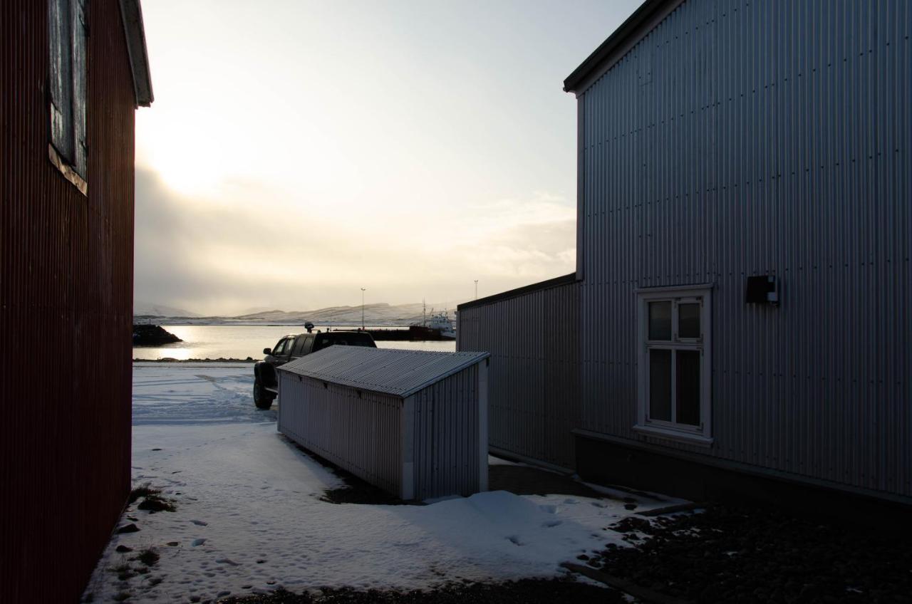 Gistihus Holmavikur Hotell Exteriör bild